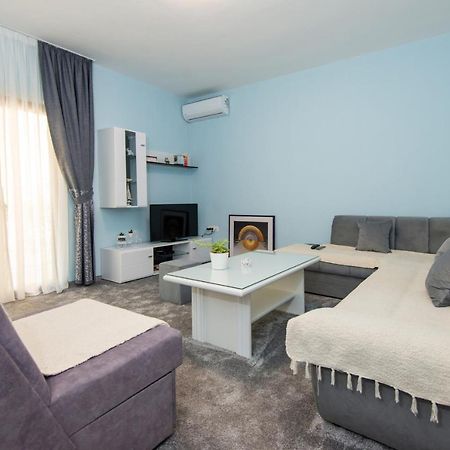 Apartments Kiki كوتور المظهر الخارجي الصورة