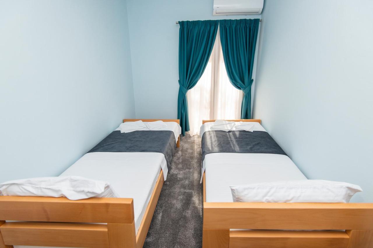 Apartments Kiki كوتور المظهر الخارجي الصورة