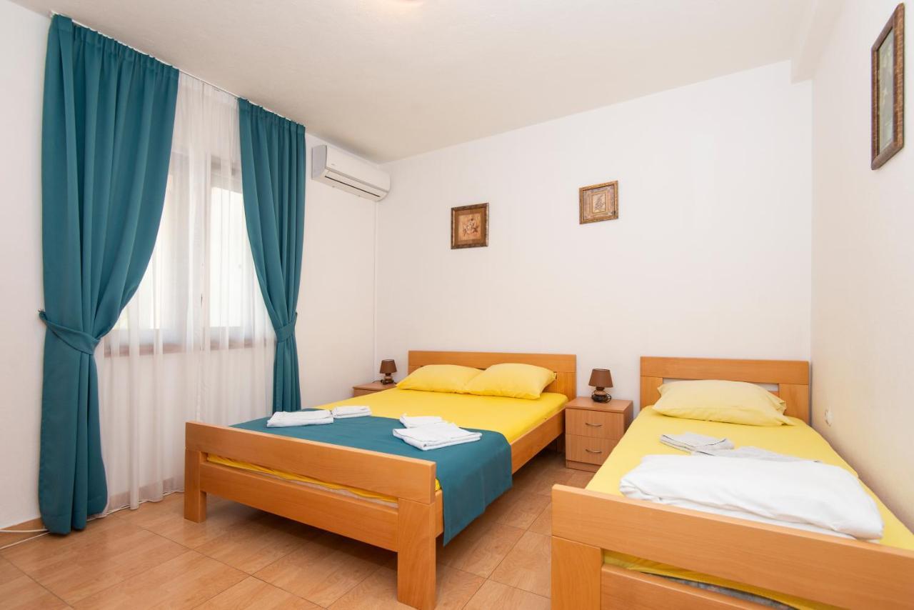 Apartments Kiki كوتور المظهر الخارجي الصورة