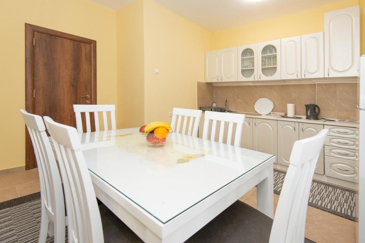 Apartments Kiki كوتور المظهر الخارجي الصورة