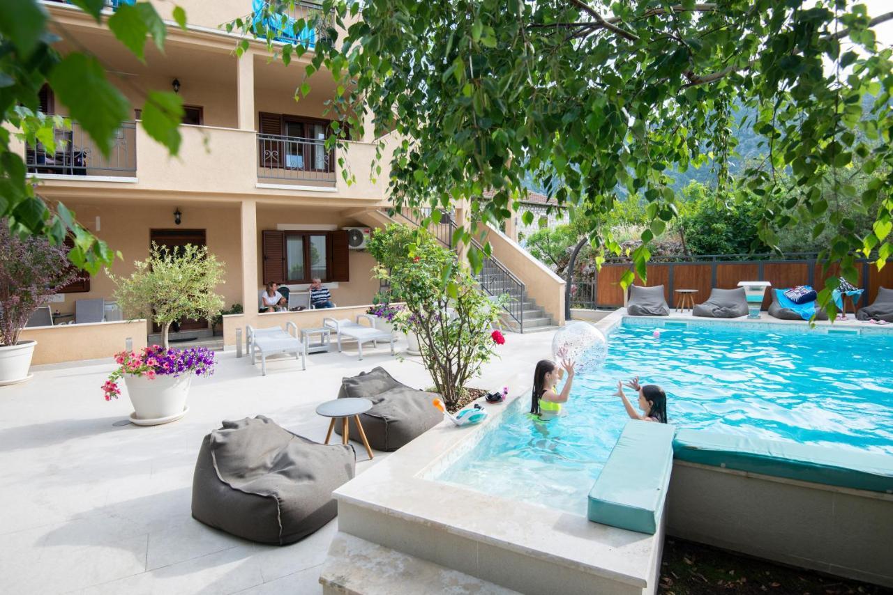 Apartments Kiki كوتور المظهر الخارجي الصورة