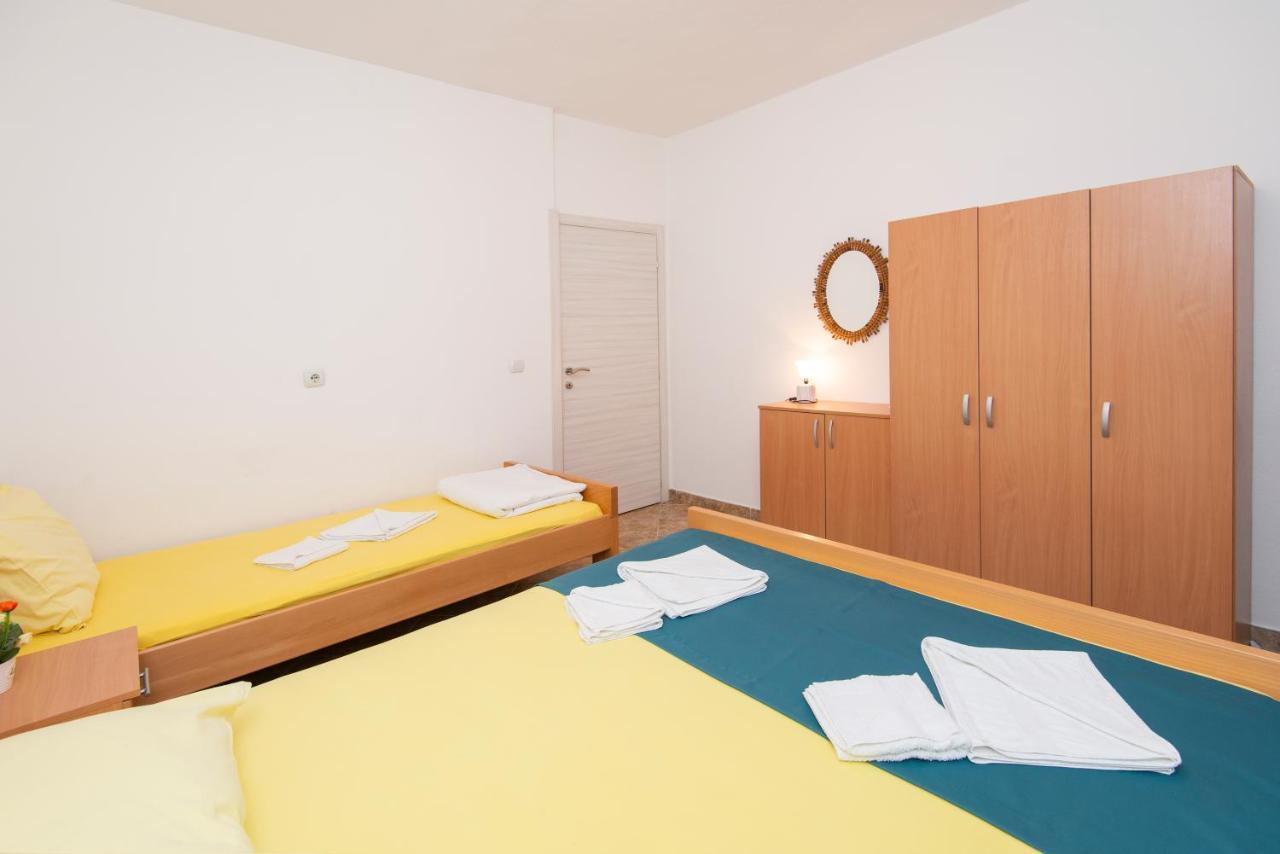 Apartments Kiki كوتور المظهر الخارجي الصورة